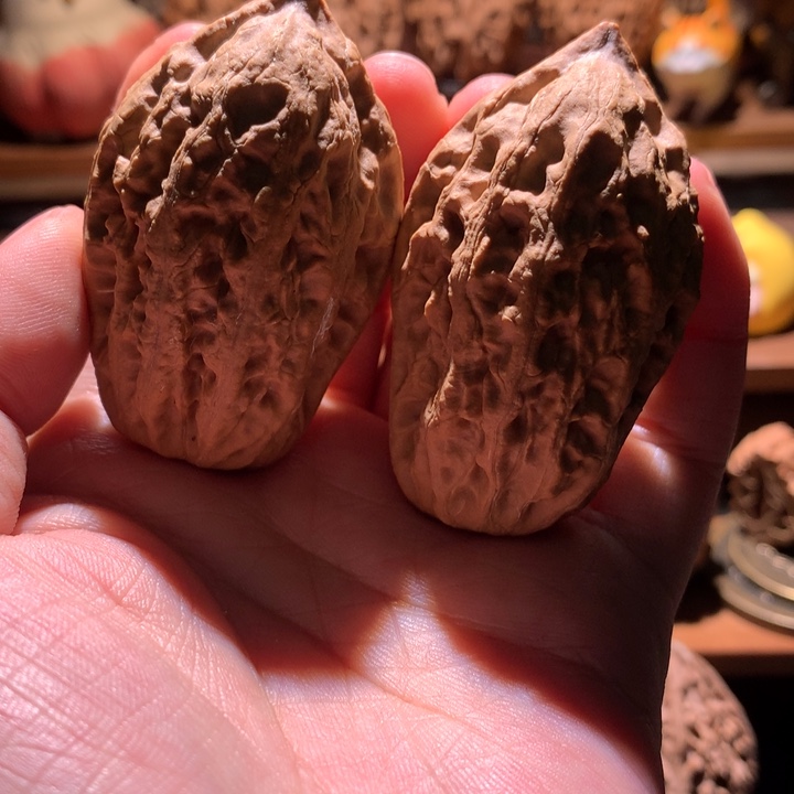 吊坠文玩核桃楸玥核8水尖