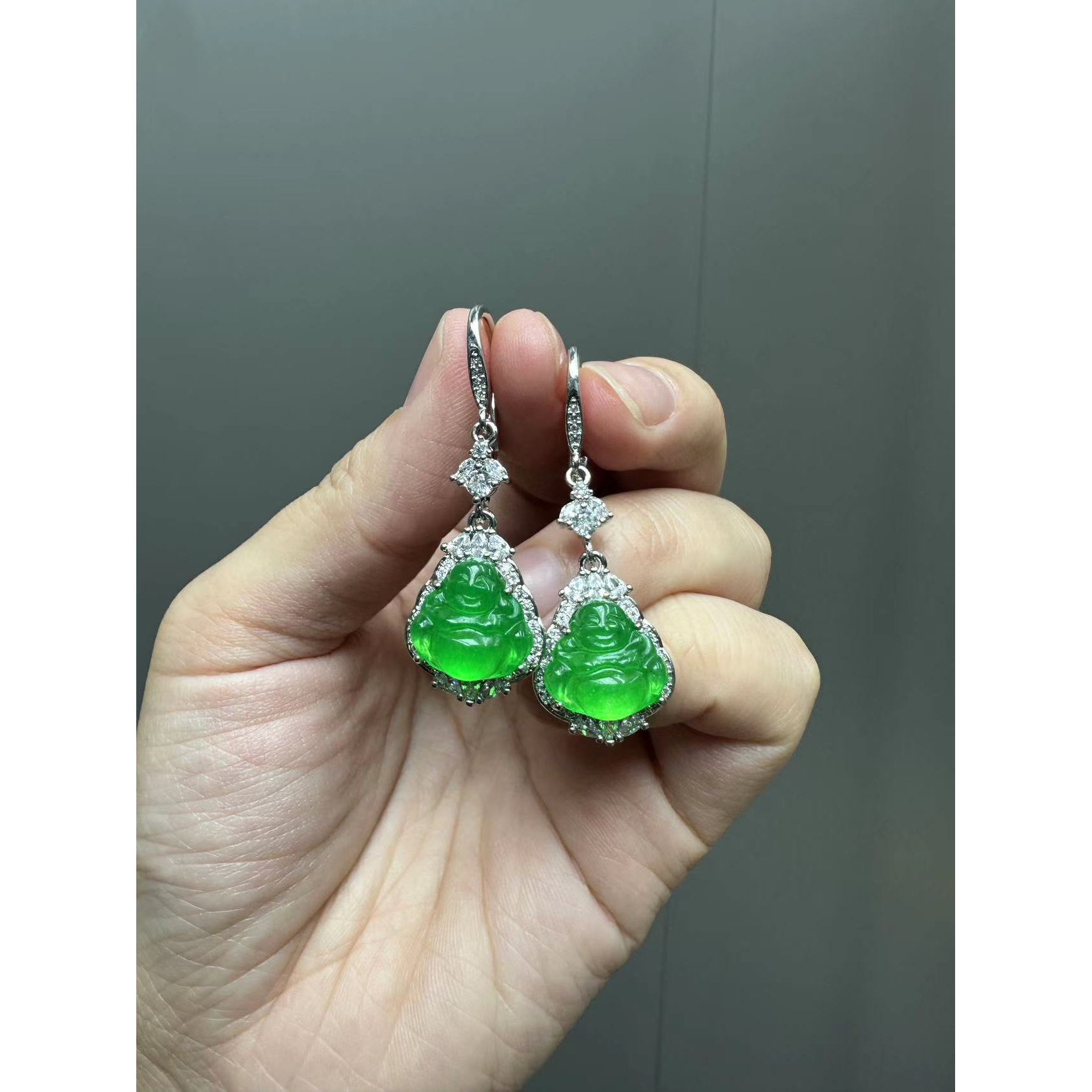 翡翠佛公耳钩s925银