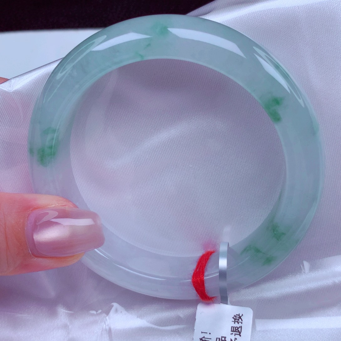 翡翠未镶嵌手镯手镯