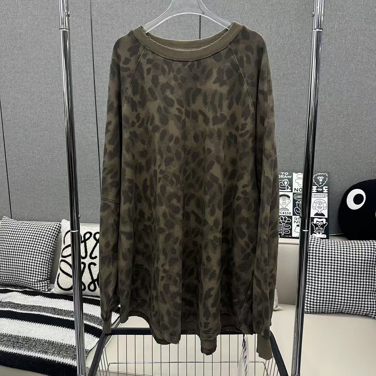 【娜娜推荐】25096潮牌设计师洗水豹纹长袖上衣