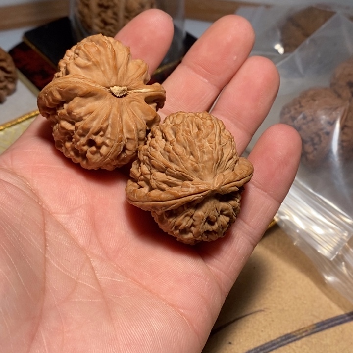 文玩核桃把件。*核桃