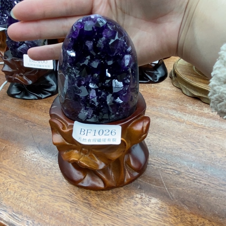 紫晶大型摆件（非配饰）未镶嵌