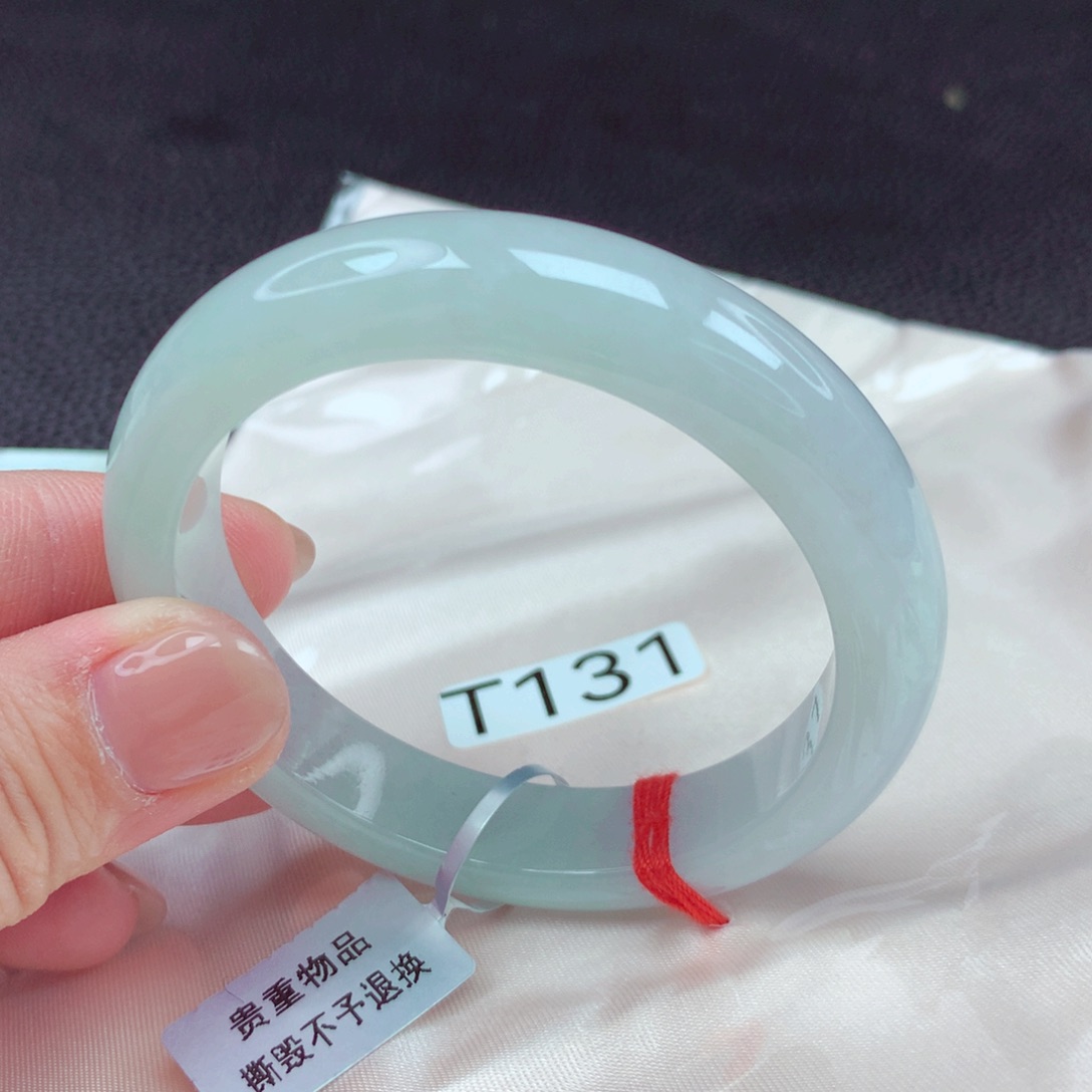 翡翠手镯未镶嵌手镯88