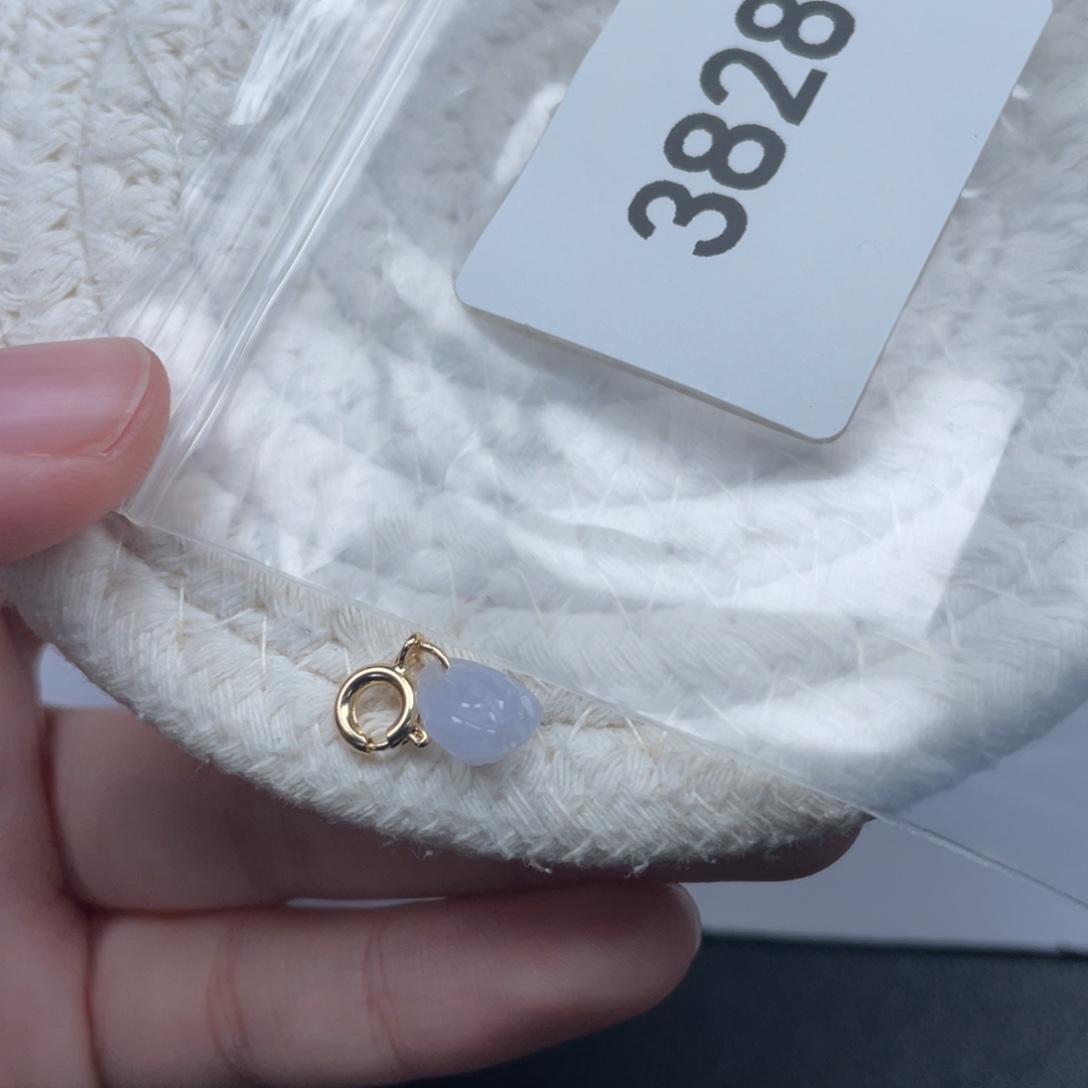 翡翠未镶嵌颈饰天然A货缅甸翡翠