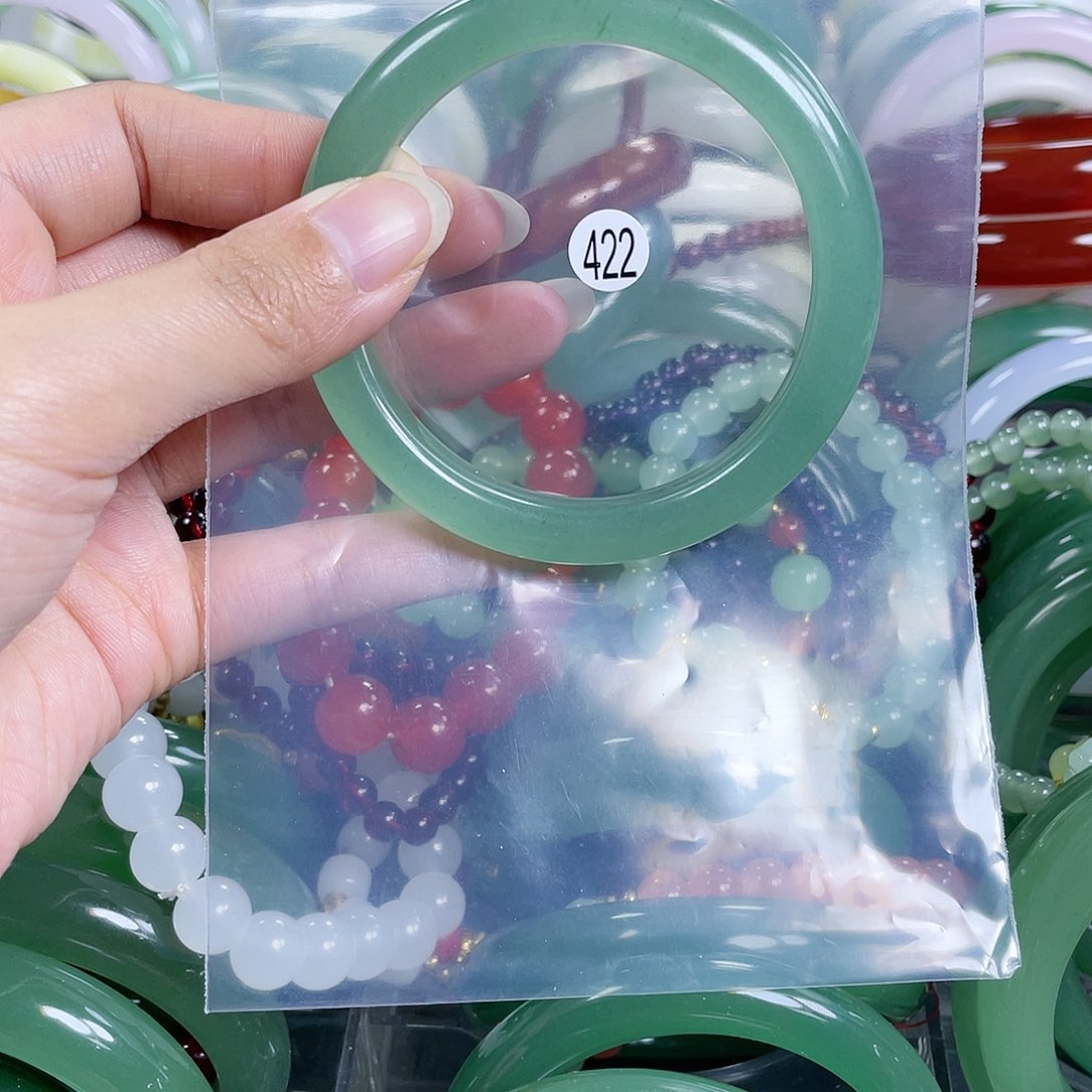 石英质玉手镯未镶嵌57