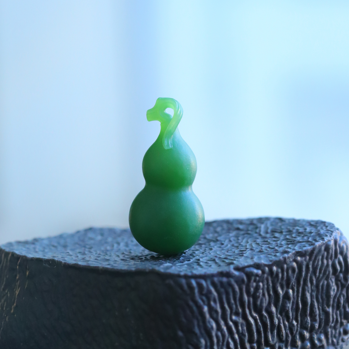 台前幕后出品 和田玉碧玉 粉绿 纯手工葫芦吊坠