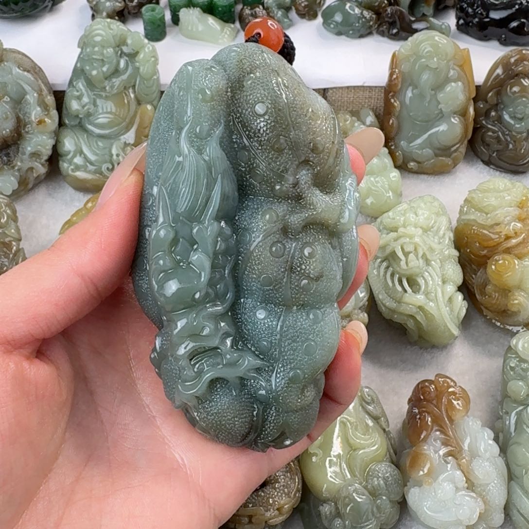 未镶嵌和田玉把件