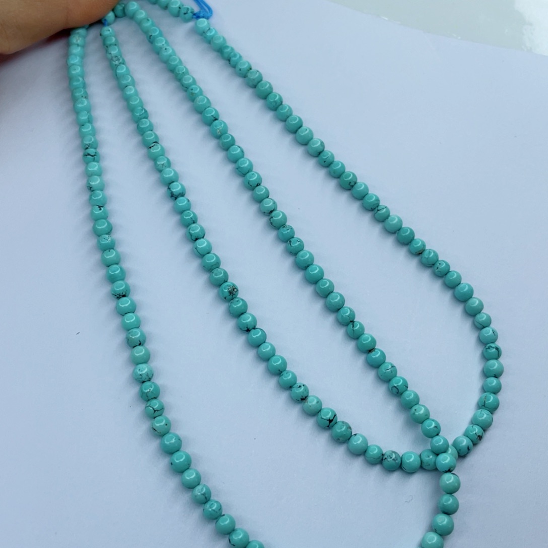 绿松石颈饰未镶嵌