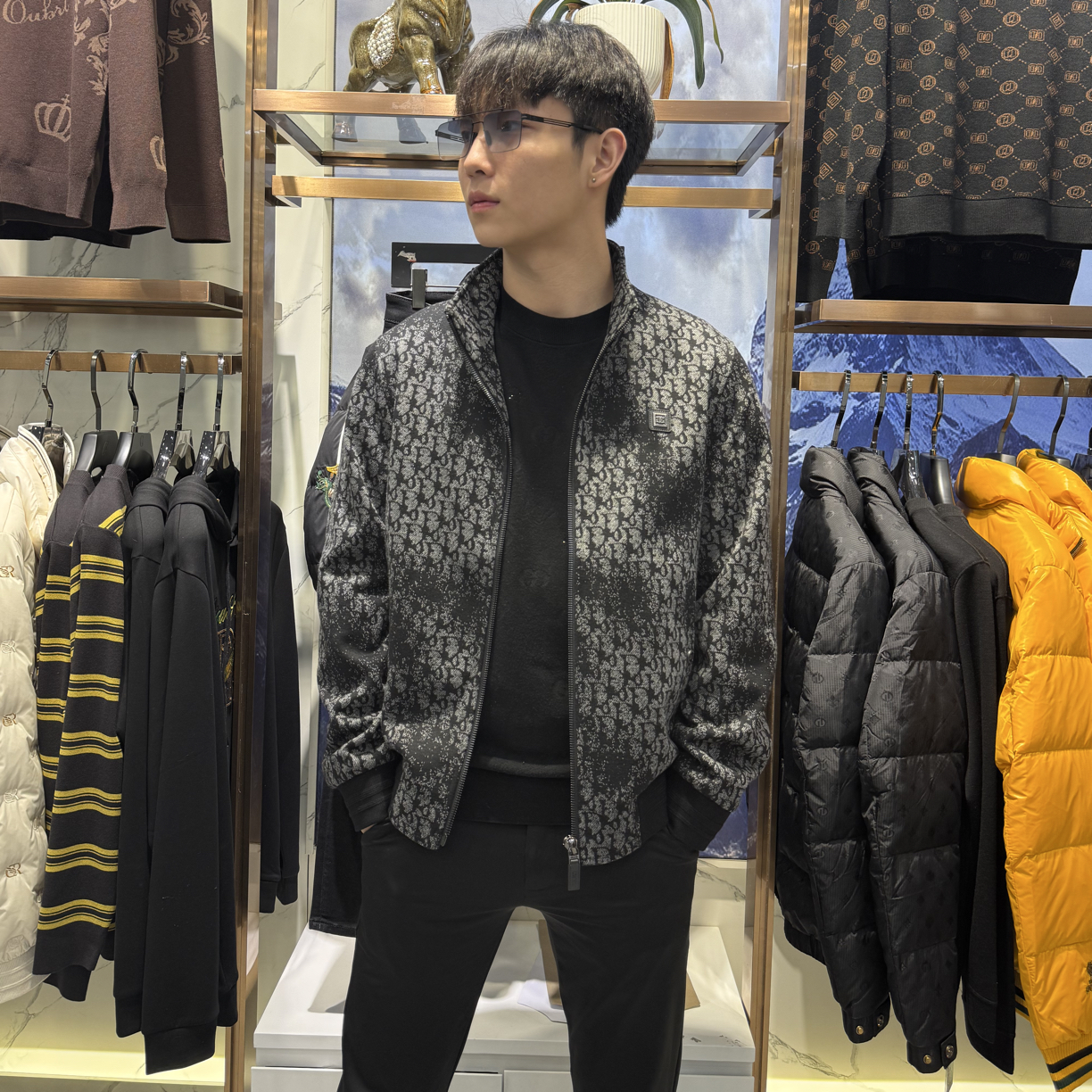 2025九狼谷09783男士冬季欧货时尚羽绒服