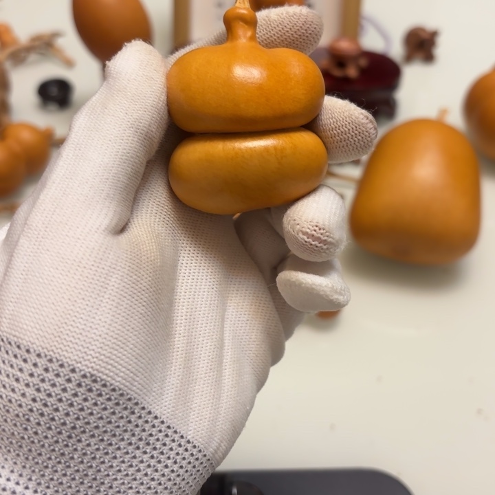 K***y天然手捻老皮葫芦