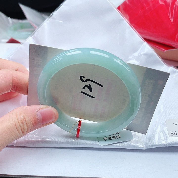 翡翠手镯未镶嵌缅甸天然a货手镯54+