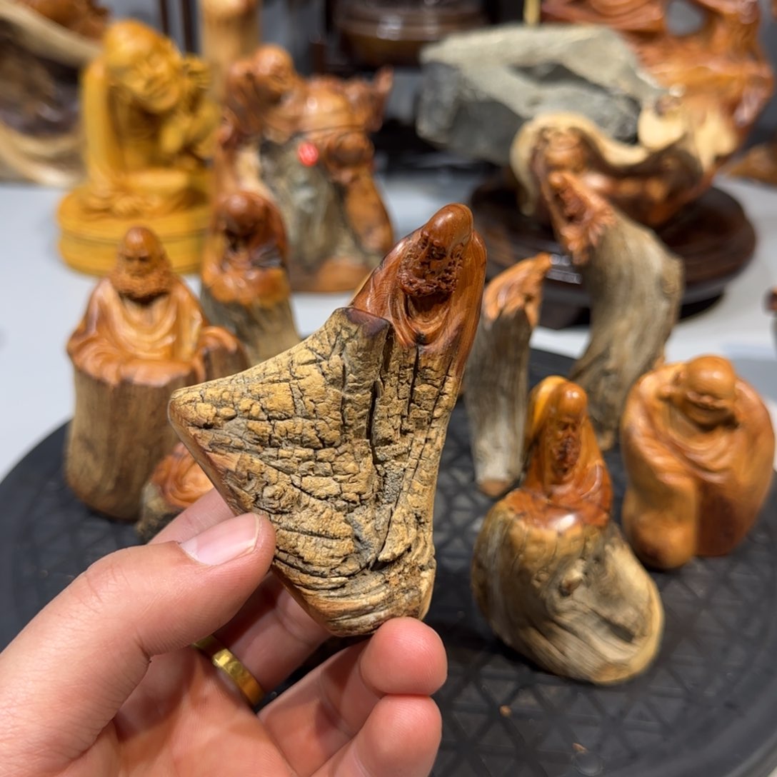 柏木（崖柏）伊*喜欢直接拍6666