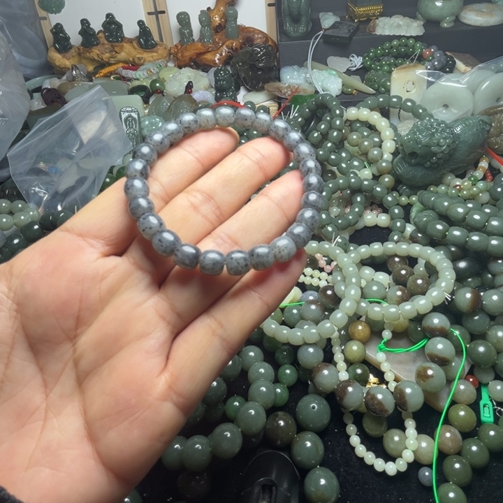 和田玉手串未镶嵌8