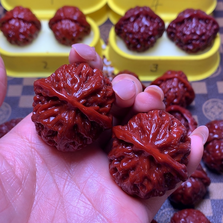 文玩核桃吊坠南**梦苹果园42