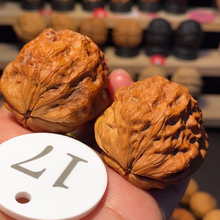 木质类七彩玲珑疙瘩包39尺寸