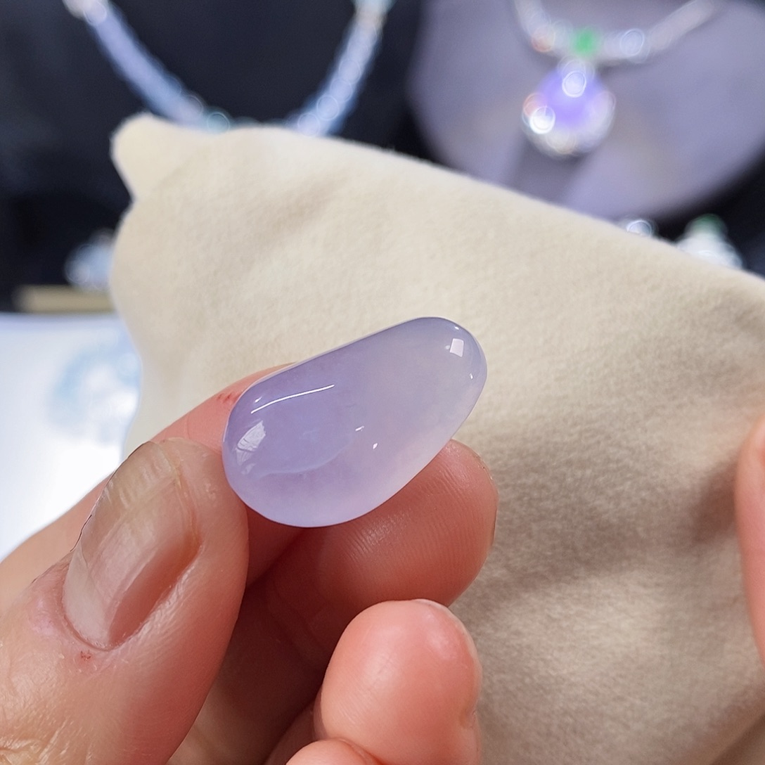 翡翠把件未镶嵌随行