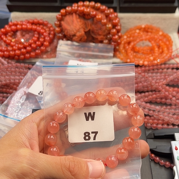 南红玛瑙未镶嵌多样性发货默认微瑕称重10mm