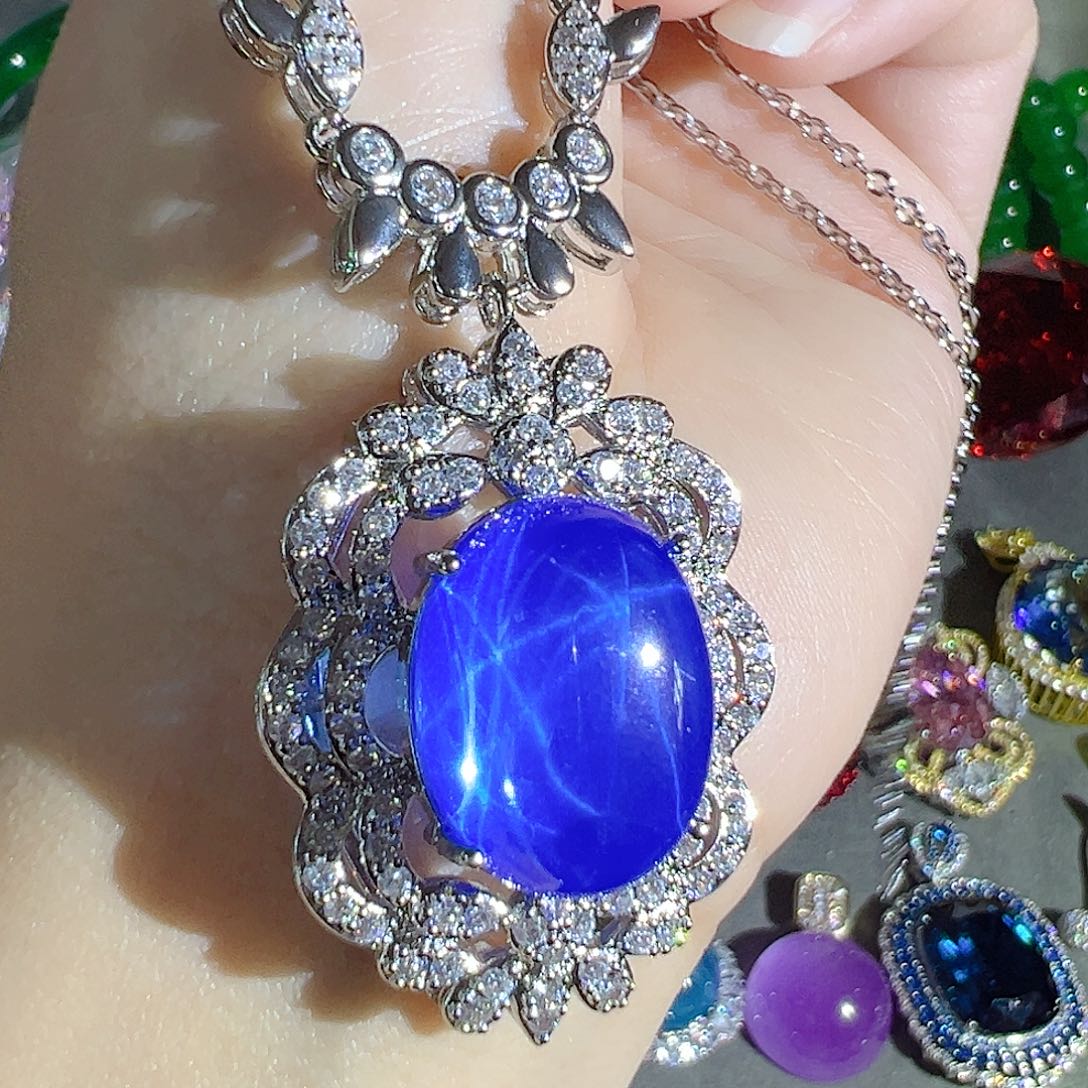 花岗石钨合金红色蓝色吊坠