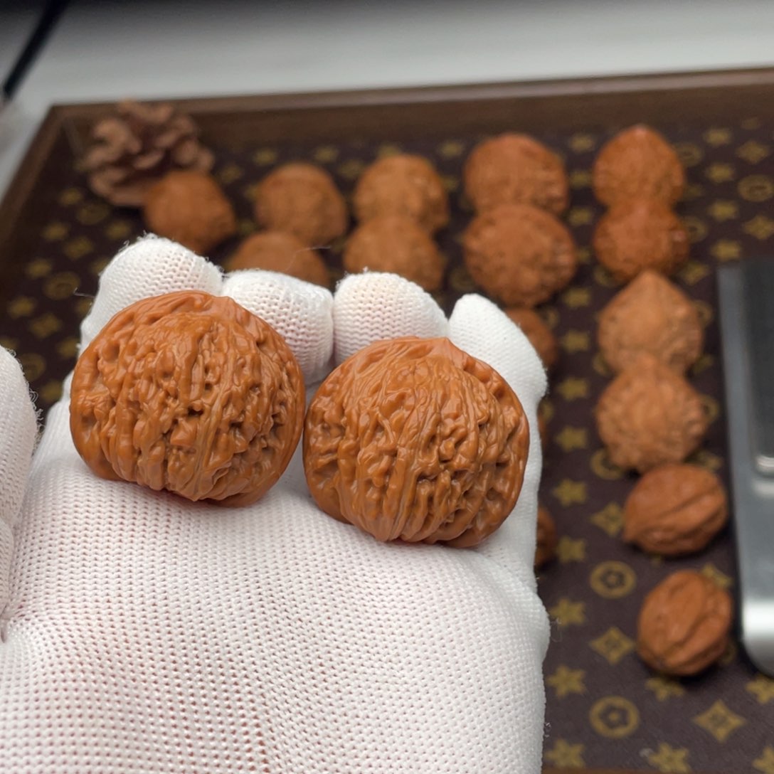 核桃文玩核桃山地楼