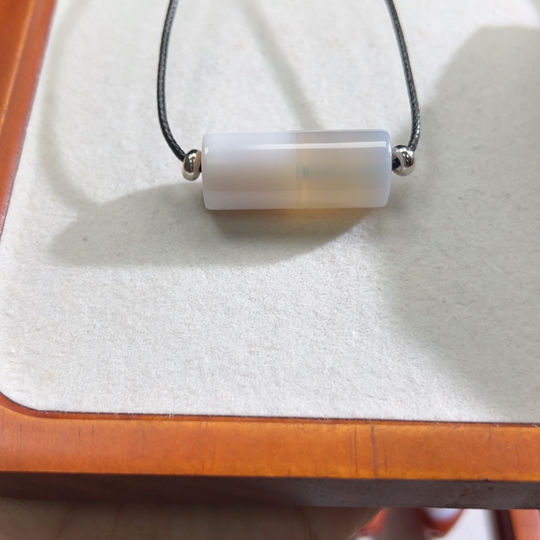 玛瑙/玉髓合金颈饰
