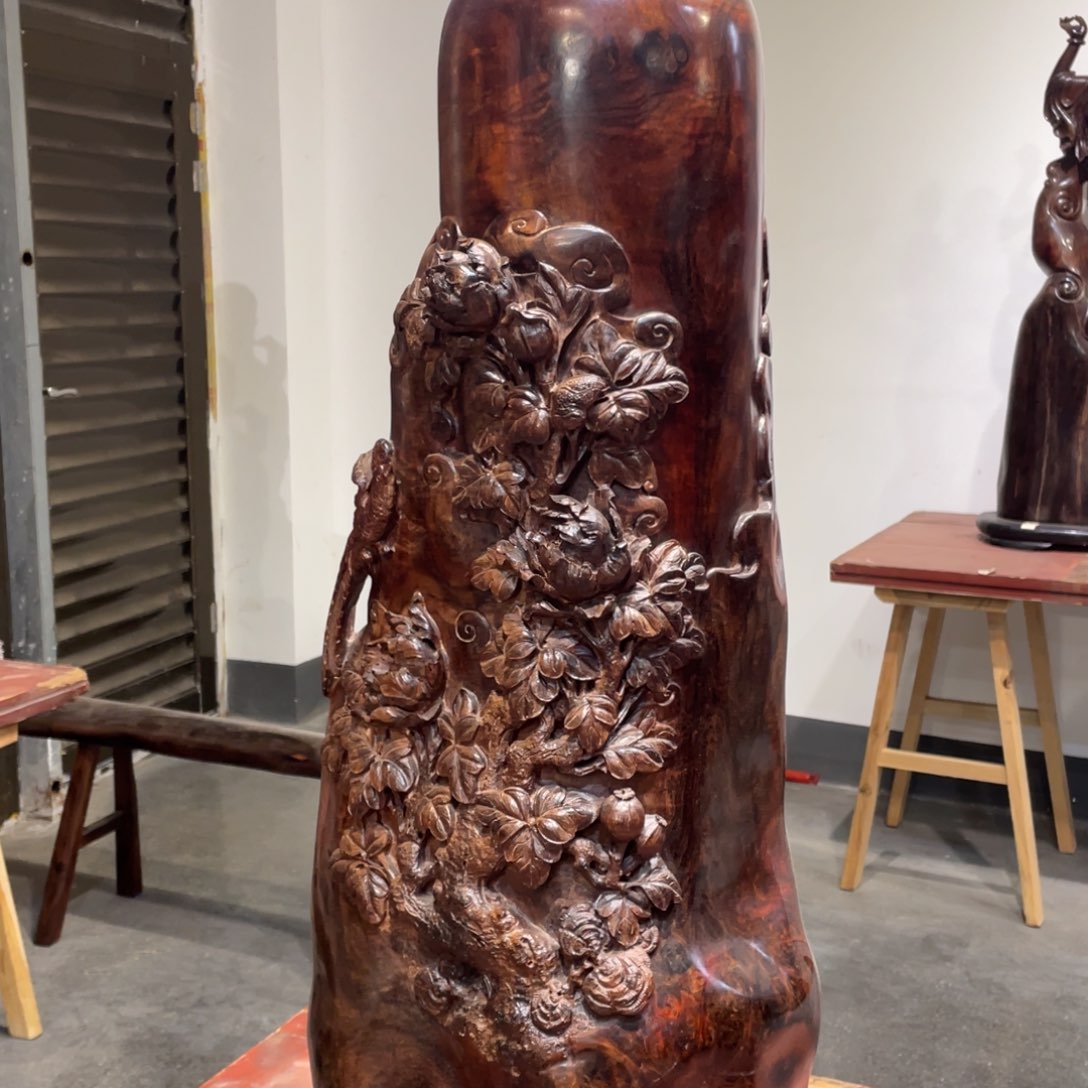 木雲*拿摆件工艺品有限公司