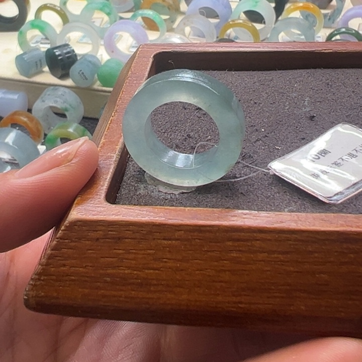 定制翡翠未镶嵌特价