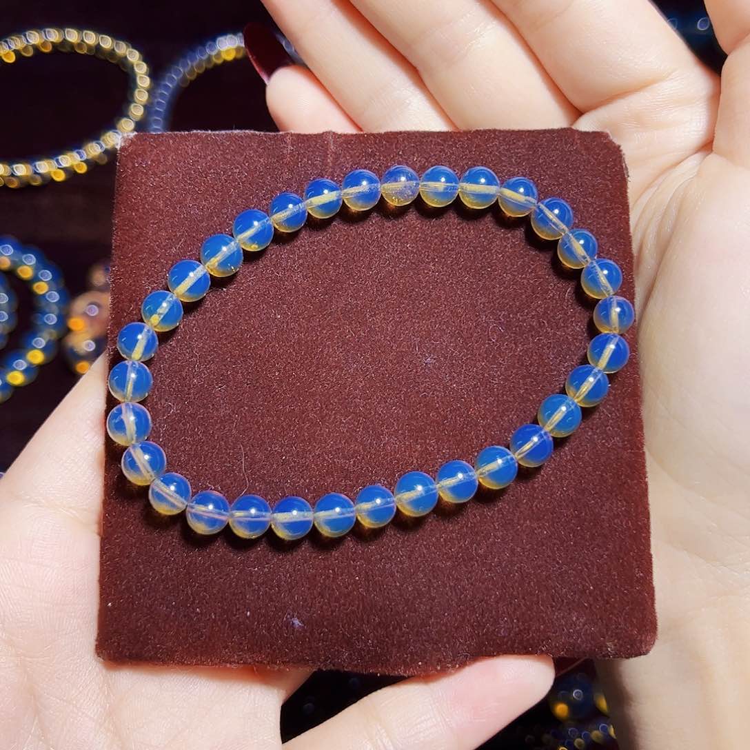 蓝珀珠宝奇石未镶嵌异色珀净水毕业带6mm