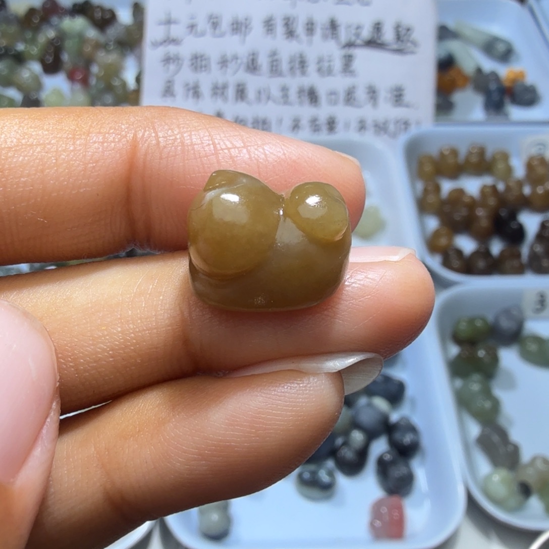 和田玉未镶嵌珠宝奇石