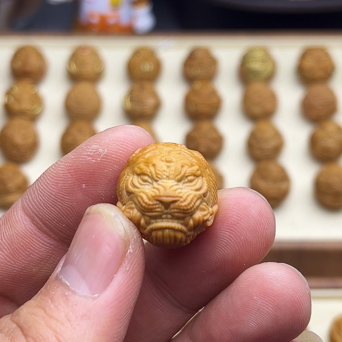 吊坠猴头核桃山君20