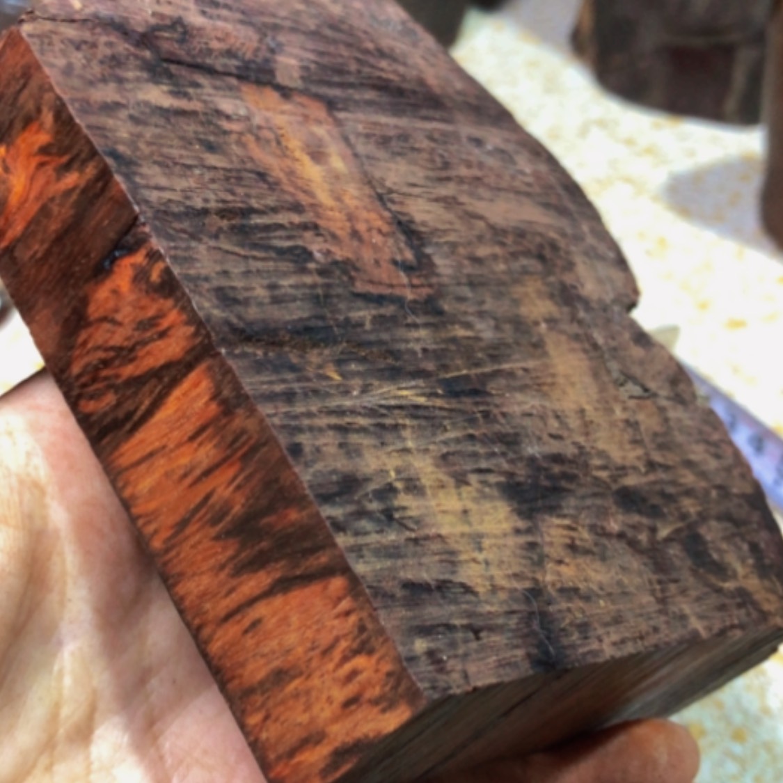 【闪购商品】檀香紫檀（小叶紫檀）吃****光