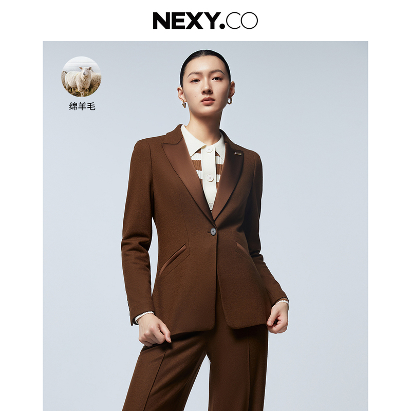 NEXY.CO/奈蔻气质简约经典通勤西装外套XA01807C4