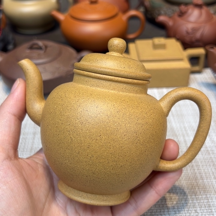 茶壶紫砂宫灯，容量200毫升，段泥