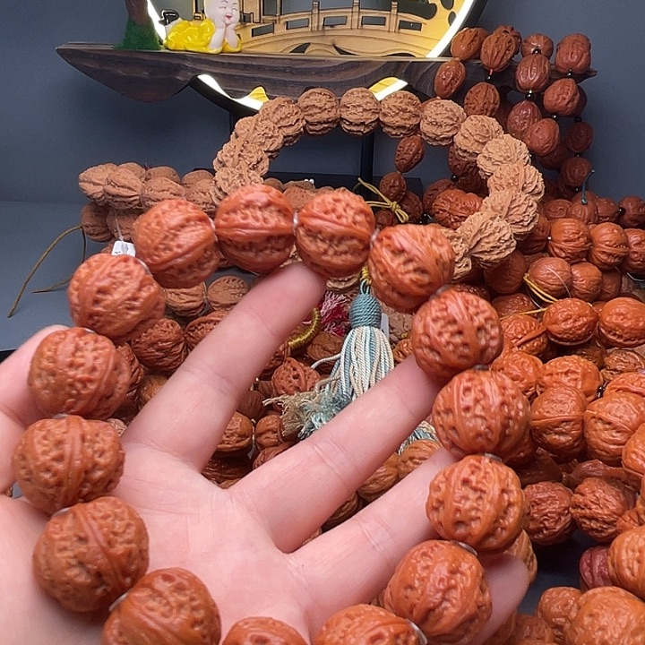 可***娃手串文玩核桃玉化八楞