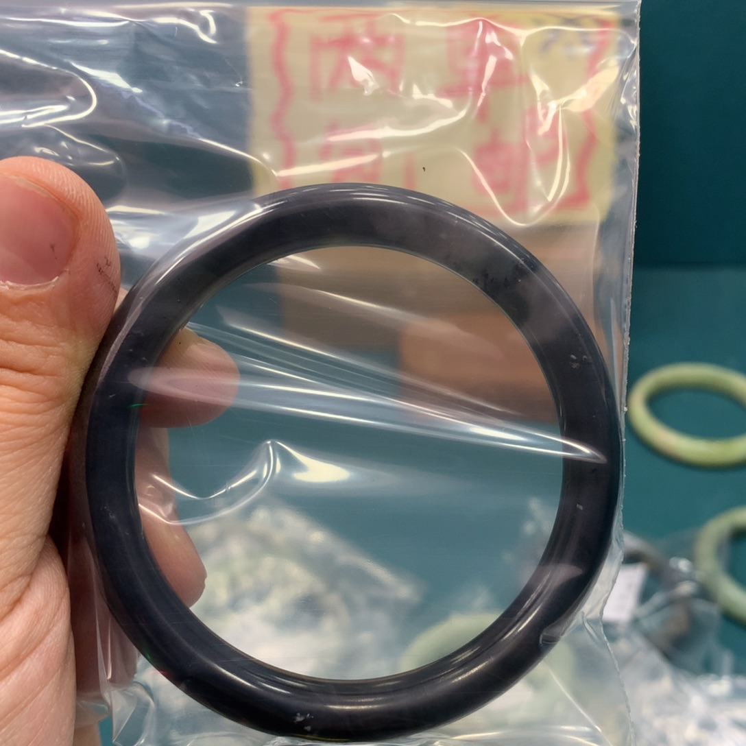 松***鳯蛇纹石玉未镶嵌手镯