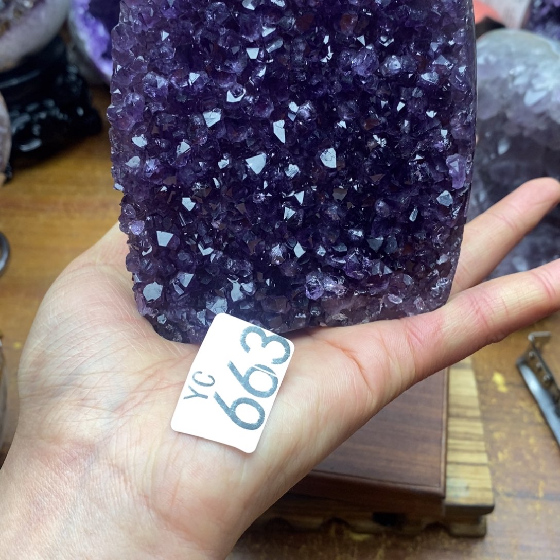 水晶大型摆件（非配饰）未镶嵌