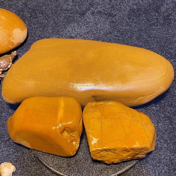 【闪购商品】水冲黄蜡石