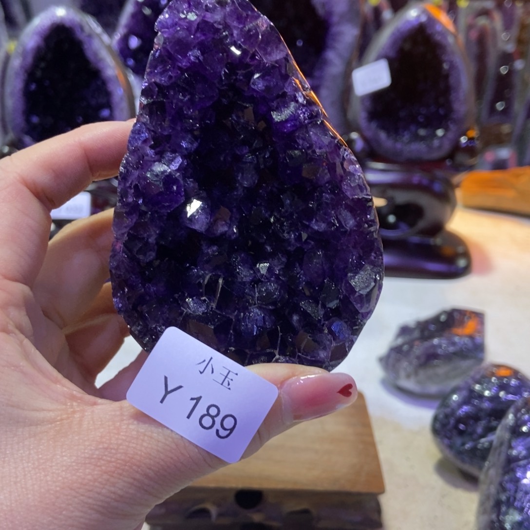 水晶摆件未镶嵌摆件