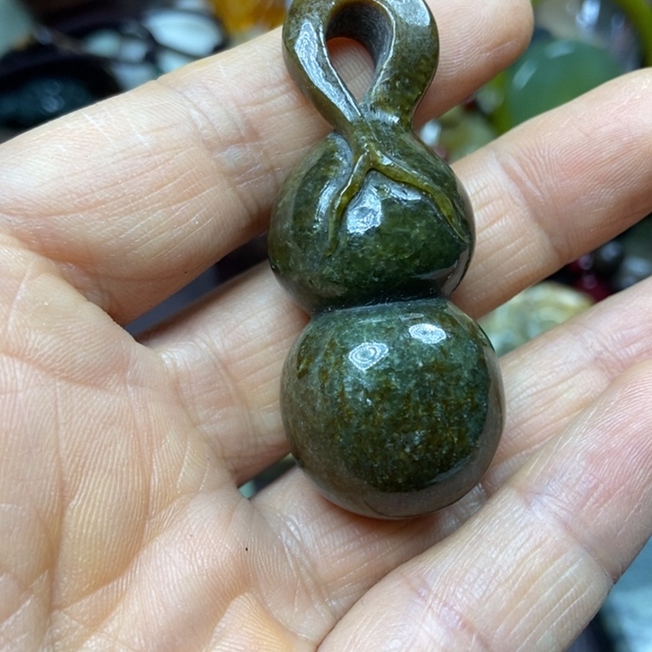 岫岩河磨玉（透闪石质玉）未镶嵌挂件