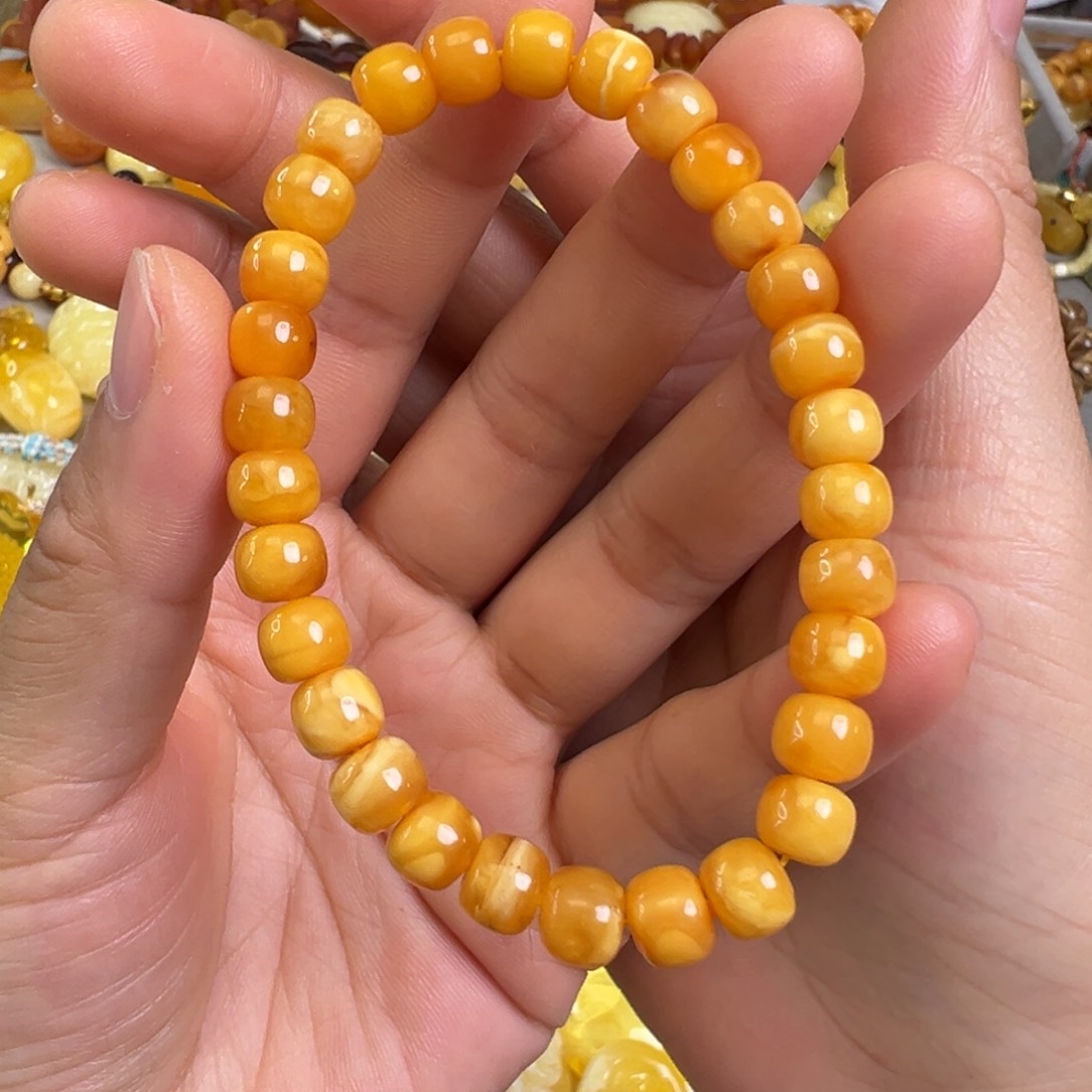 未镶嵌蜜蜡裸石蜜蜡