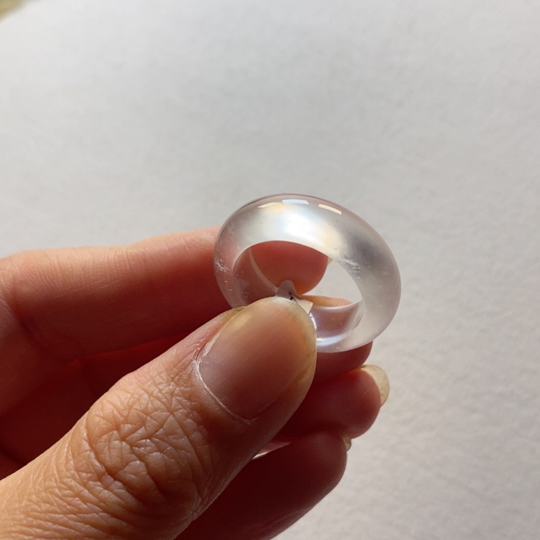 石英质玉戒指未镶嵌南****板