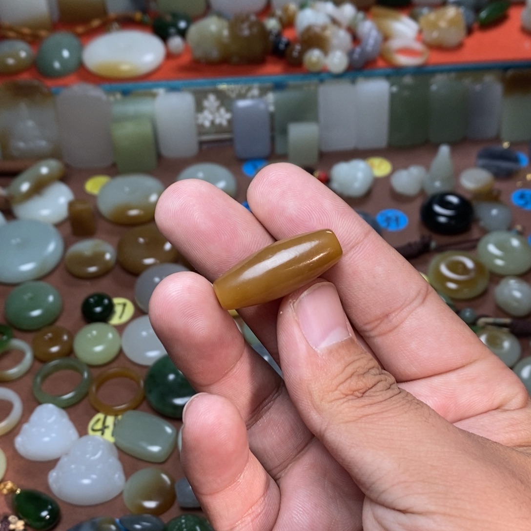 和田玉未镶嵌吊坠(不含链)