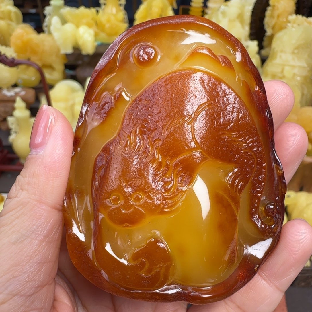 蜜蜡未镶嵌珠宝奇石