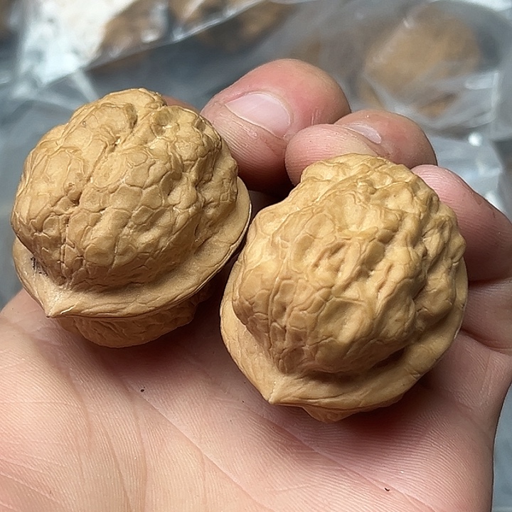 核桃20金蟾疙瘩包39尺