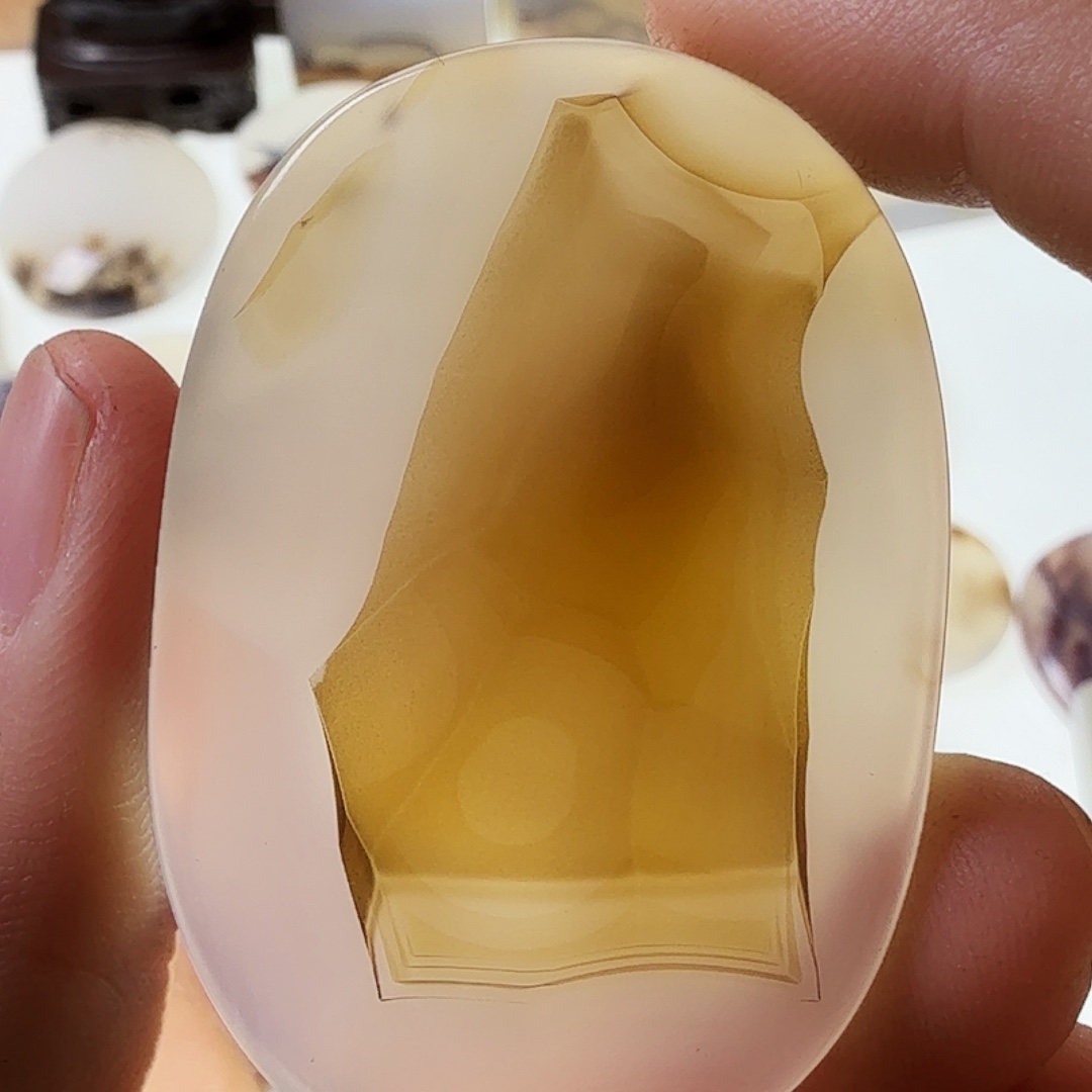 玛瑙/玉髓未镶嵌珠宝半成品