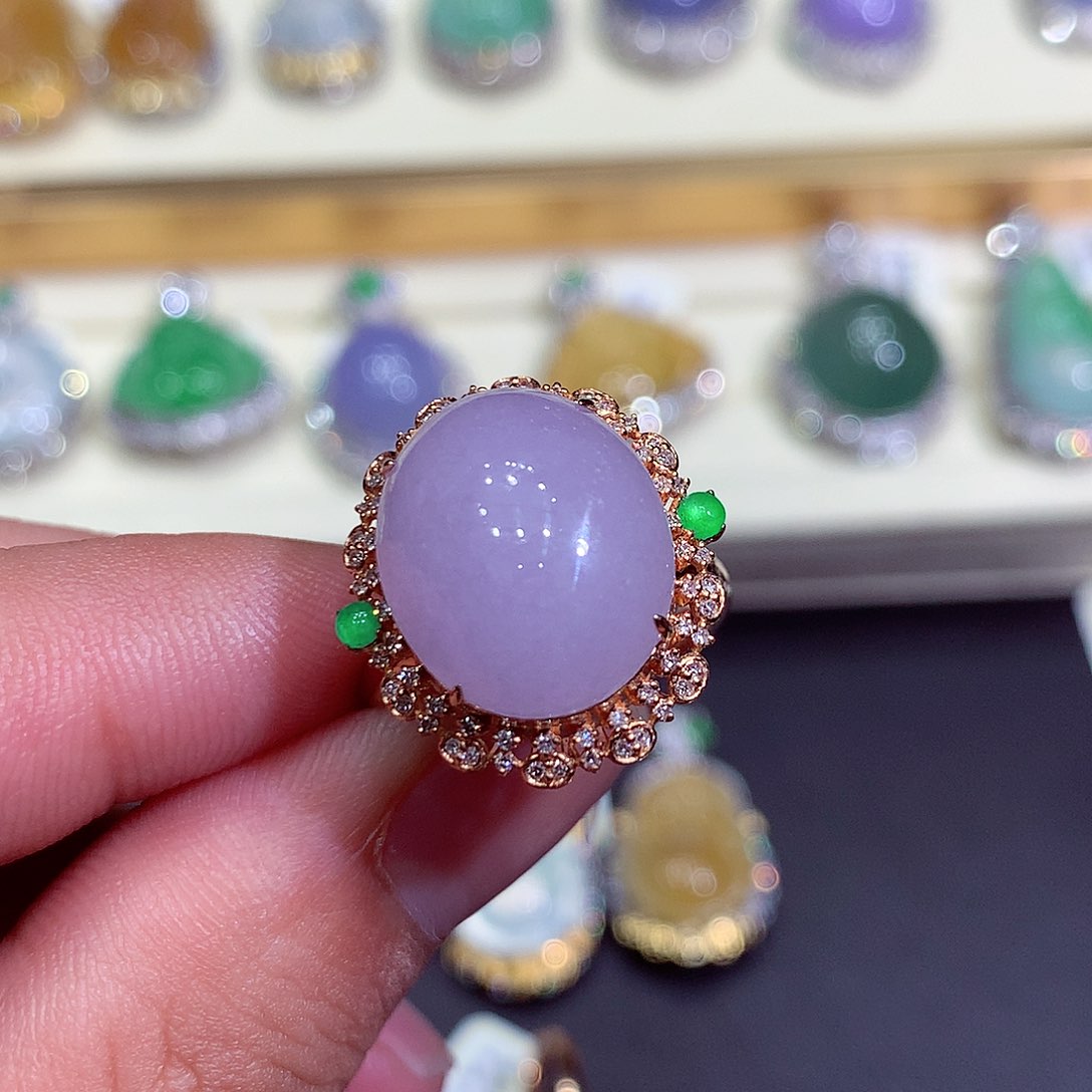 翡翠吊坠(不含链)18K金镶嵌