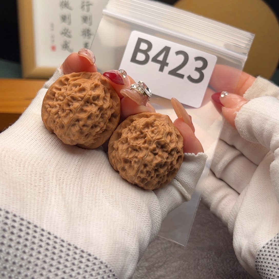 文玩核桃把件34鱼鳞纹b 423