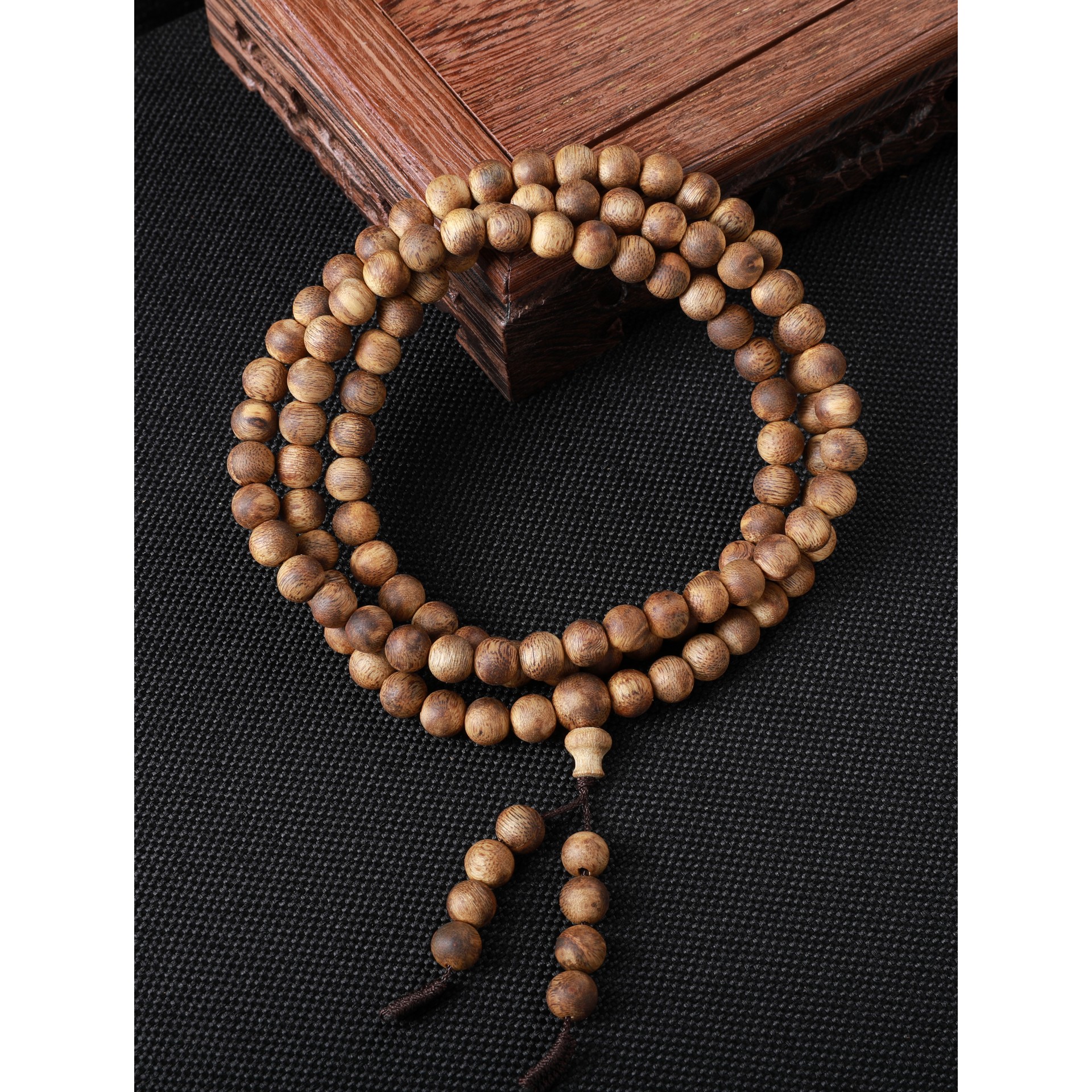 A090 马尼捞沉香多圈108手串 21.73g