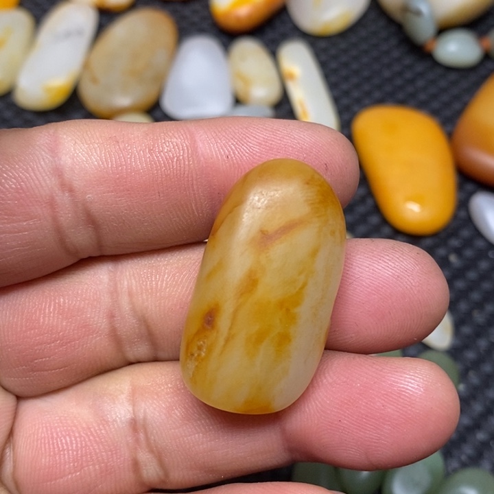 和田玉珠宝奇石未镶嵌