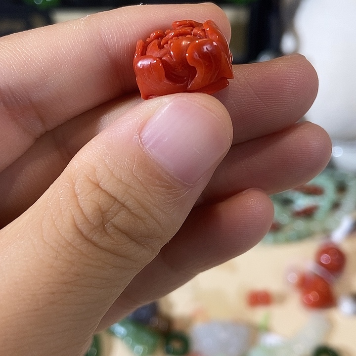 琥珀颈饰未镶嵌这个