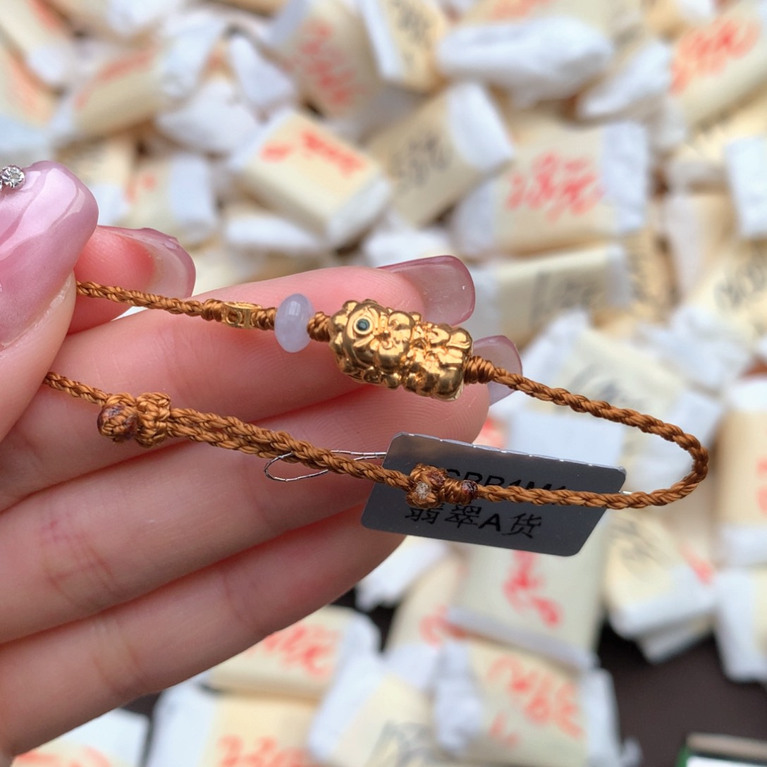 【闪购商品】翡翠手绳未镶嵌ღ****一